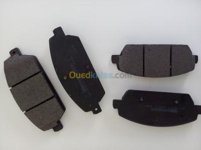 PLAQUETTE DE FREIN MAHINDRA XUV 500