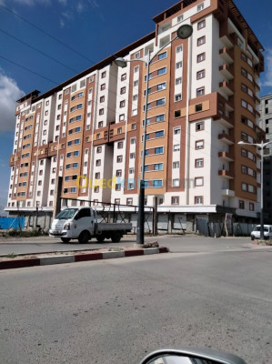 bejaia-algerie-construction-travaux-revêtement-de-façades-monocouche