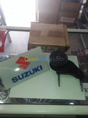 Support moteur maruti Suzuki alto 2015