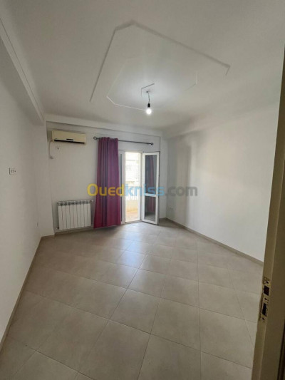 appartement-location-f3-alger-bordj-el-bahri-algerie