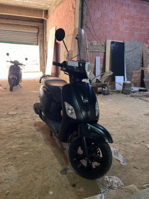 Sym Fiddle 2 Motos - Scooters - Véhicules Algérie