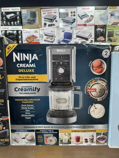 Ninja CREAMi Deluxe 10-en-1 Machine à délices et boissons glacées NC501EU