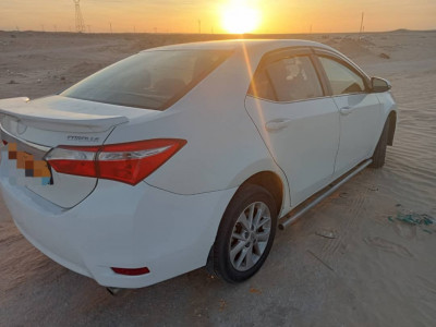 grande-berline-toyota-nouvelle-corolla-2014-premium-touggourt-ouargla-algerie