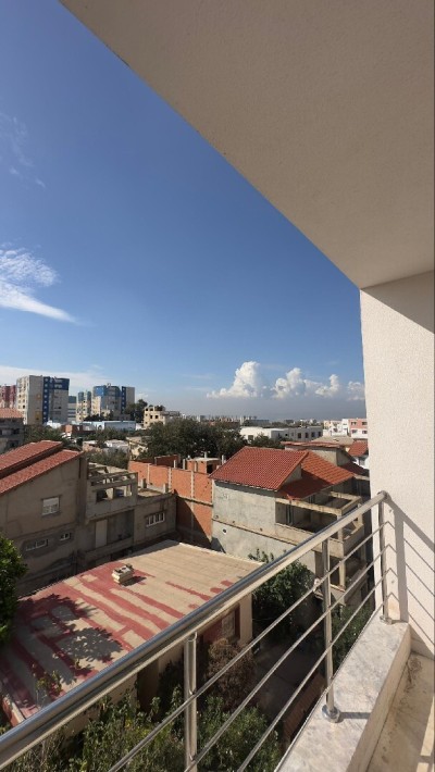 Sell Apartment F4 Alger El marsa