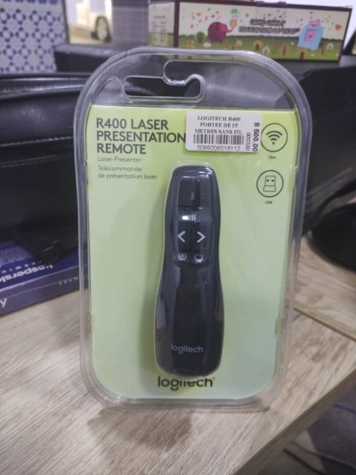 POINTEUR LASER LOGITECH R400 PORTEE DE 15 METRES SANS FIL ORIGINAL