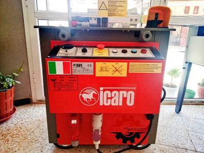 coudeuse pour fer à béton Italie ICARO  P32  (الة تشكيل وثني الحديد ) كودوز