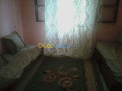 jijel-algerie-appartement-location-vacances-f2