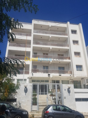 Rent Building Algiers Hydra