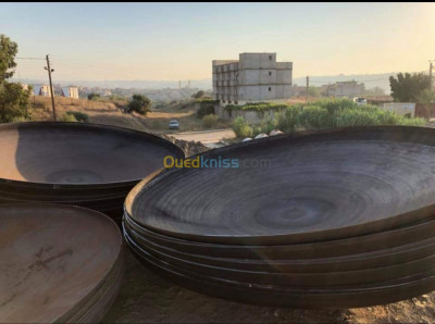 boumerdes-boudouaou-algerie-materiaux-de-construction-fonds-bombes-et-plats