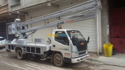الجزائر-دار-البيضاء-تنظيف-و-بستنة-location-camion-nacelle-14-m