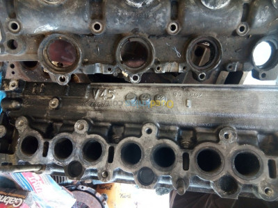 alger-bab-ezzouar-algerie-pièces-moteur-407-hdi-2-l