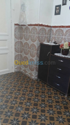 alger-bab-el-oued-algerie-appartement-vente-f2