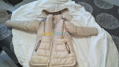 algiers-alger-centre-algeria-coats-and-jackets-manteaux-pour-fille