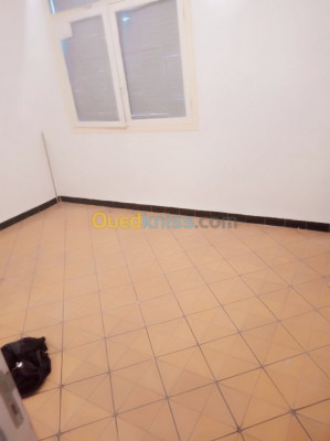 mostaganem-algerie-appartement-vente-f4