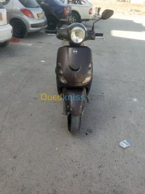 bordj-bou-arreridj-algerie-motos-scooters-sym-fiddel-2-fidelle-2014