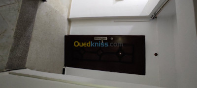 appartement-location-f2-alger-bouzareah-algerie