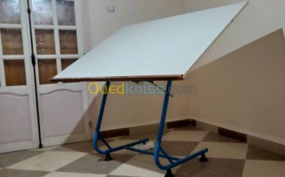 باتنة-الجزائر-آخر-table-de-dessin