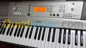 الجلفة-الجزائر-بيانو-لوحة-المفاتيح-yamaha-a-300-oriental