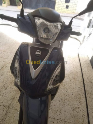 alger-ain-benian-algerie-motos-scooters-sam-st-sym-2018