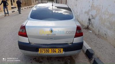 المدية-وامري-الجزائر-سيدان-متوسطة-renault-megane-2-2004