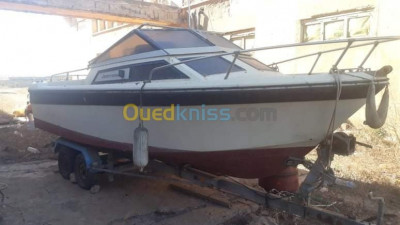 ain-temouchent-sidi-ben-adda-algeria-boats-barques-rocmar-clisseur-1982