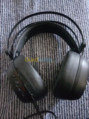 algiers-bouzareah-algeria-headset-microphone-casque-tt-esport