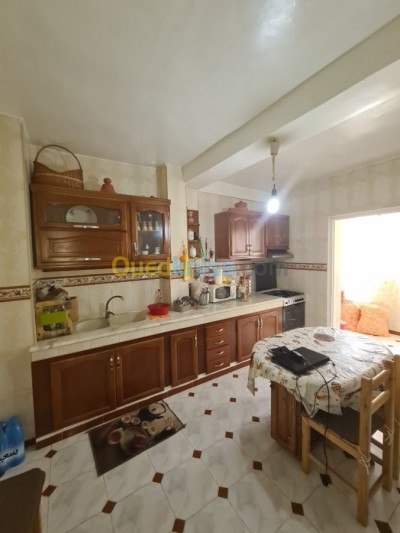 بيع شقة 4 غرف الجزائر بئر توتة