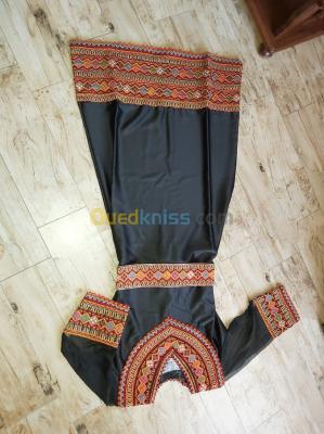 الجزائر-شراقة-ملابس-تقليدية-robe-kabyle