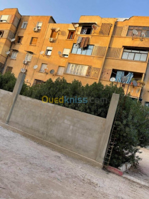 constantine-algerie-appartement-vente-f4