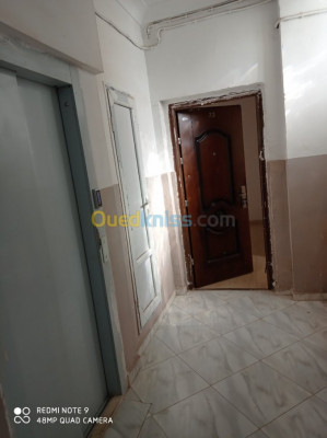 oran-algerie-appartement-vente-f4