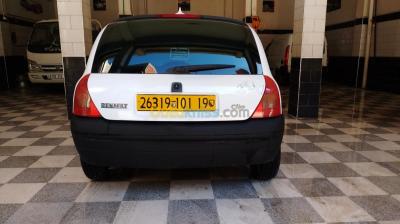 setif-algerie-citadine-renault-clio-2-2001