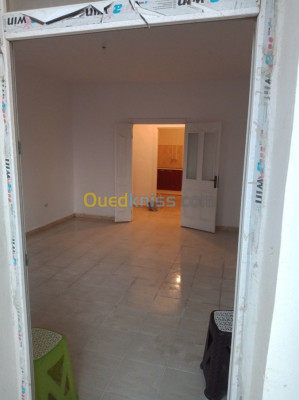 appartement-echange-f3-boumerdes-khemis-el-khechna-algerie