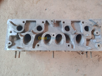 tlemcen-algerie-pièces-moteur-culasse-peugeot-106-1-5