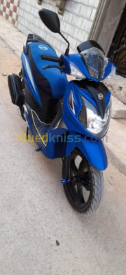 batna-barika-algerie-motos-scooters-sym-sr-2021