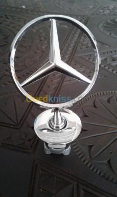 alger-centre-algerie-accessoires-exterieur-insigne-mercedes-d-origine-maison-merc