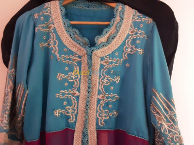 alger-dely-brahim-algerie-tenues-traditionnelles-caftan-marocain-moderne-2-pièces