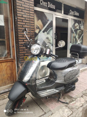 oran-algerie-motos-scooters-roma-roma2-2021