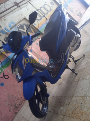 blida-algerie-motos-scooters-sym-sr-150-2020