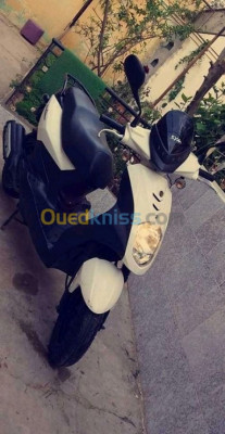 oran-algerie-motos-scooters-sym-orbite-1-2014