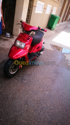 bejaia-algerie-motos-scooters-gevatti-xbs-2019