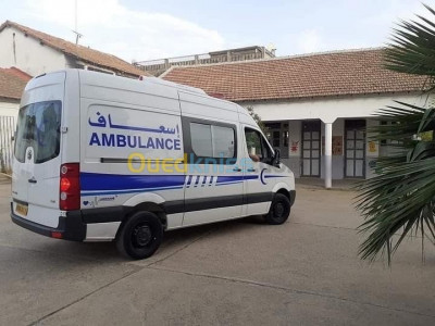 Aménagement de véhicule en ambulance 