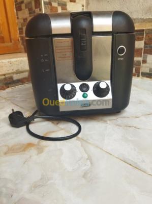 Buy the 2L Deep Fryer, DF100S