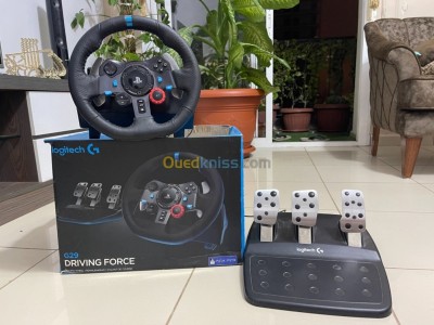 وهران-الجزائر-أكسسوارات-ألعاب-الفيديو-volant-ps3-ps4