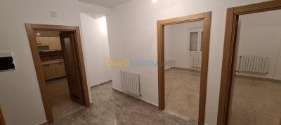 Location Appartement F4 Alger Souidania