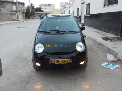 souk-ahras-taoura-algerie-mini-citadine-chery-qq-2013