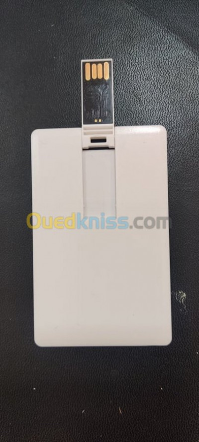 flash-disque-disk-usb-credit-card-4-gb-business-biskra-algerie