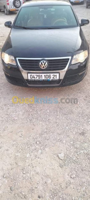 skikda-el-harrouch-algerie-grande-berline-volkswagen-passat-2006