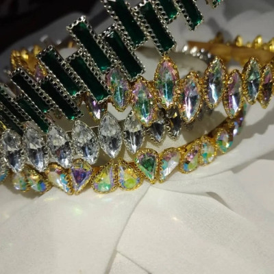 bijoux-cheveux-sur-tete-cristal-staoueli-alger-algerie