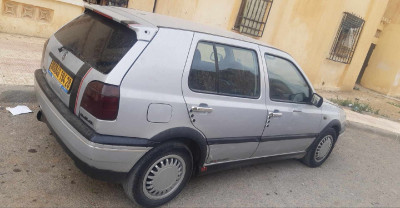 citadine-volkswagen-golf-3-1994-msila-algerie