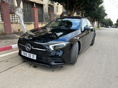 moyenne-berline-mercedes-classe-a-2020-200-d-exclusif-chlef-algerie